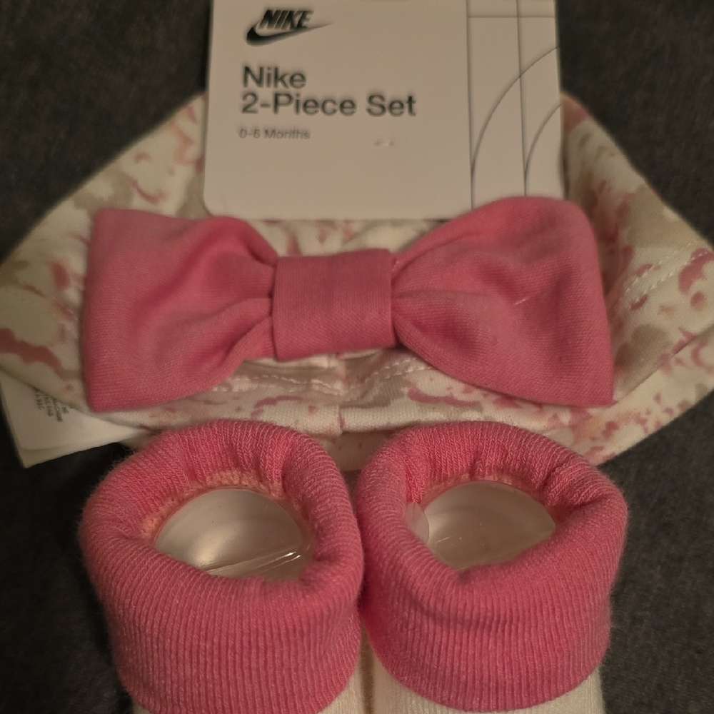 Nike Pink Baby Headband and Booties Set